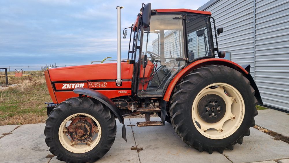 Ciągnik Ursus rolniczy Zetor 954⁷0   o 10540 o 914  MF 10641
