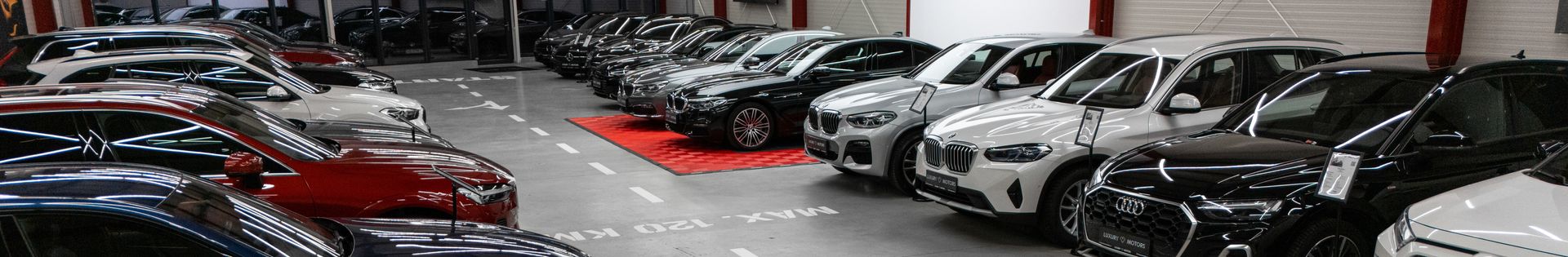 LUXURY MOTORS BUCURESTI top banner