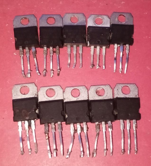 Лот 10 шт за 65  грн диод Шоттке STPS2045CT