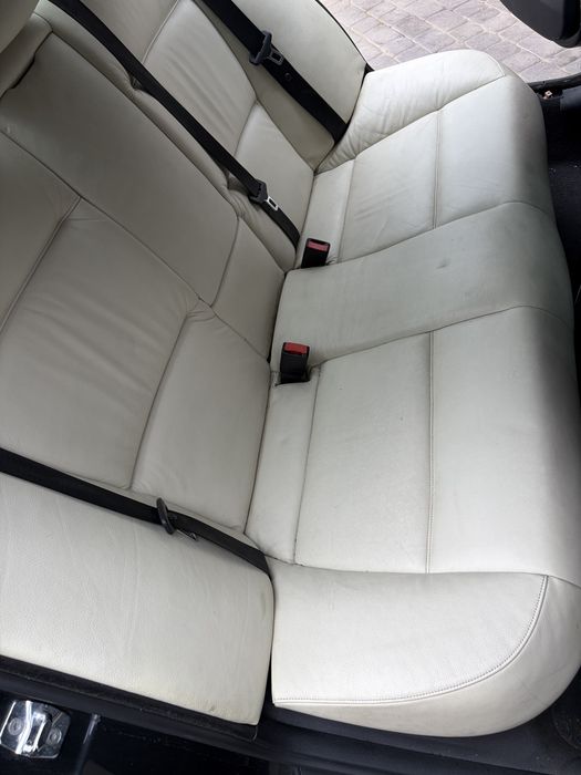 Fotele siedzenia bmw e90 sedan m pakiet sporty jasne skora skorzane grzane uk komplet