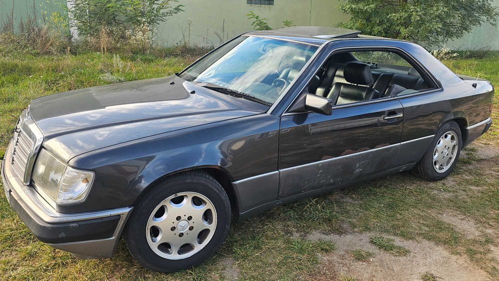 Mercedes-Benz W124