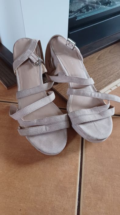 Buty new look 40