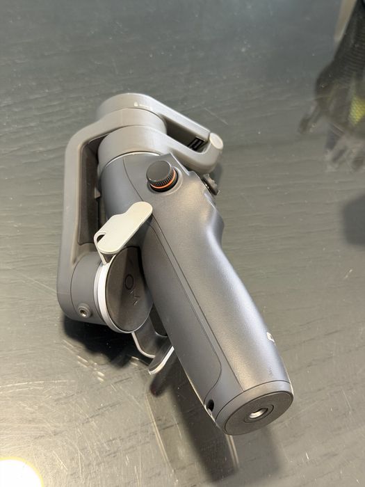 Estabilizador DJI OSMO MOBILE 6