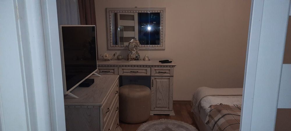 Без відкл СВІТЛА ! квартира центр Новий Рік вільна подобово посуточно