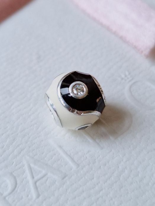 Conta Espiritual Yin e Yang da Pandora