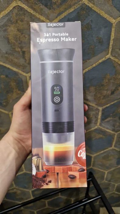 Портативна кавоварка еспресо для подорожей KEJECTOR, акумуляторна