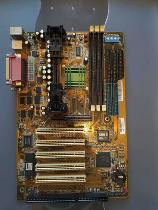 Płyta główna ABIT-BE6-II Slot 1