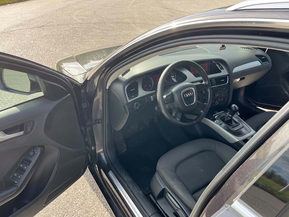 Audi a4 b8 143km avant