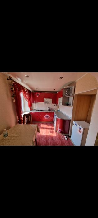 Сдаётся квартира в самом центре города.