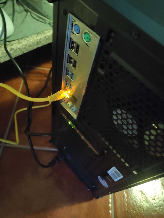 Intel XEON E5-2620 v3 2.4 GHz Server/Desktop, 6/12 Cores, 64 GB DDR463824204949889124