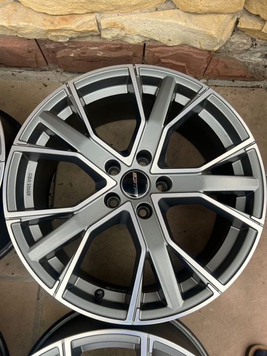 Диски Audi Volkswagen Mersedes Skoda r18 5/112 et35