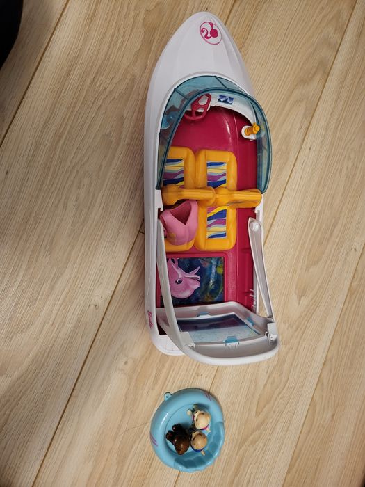 Barbie motorówka