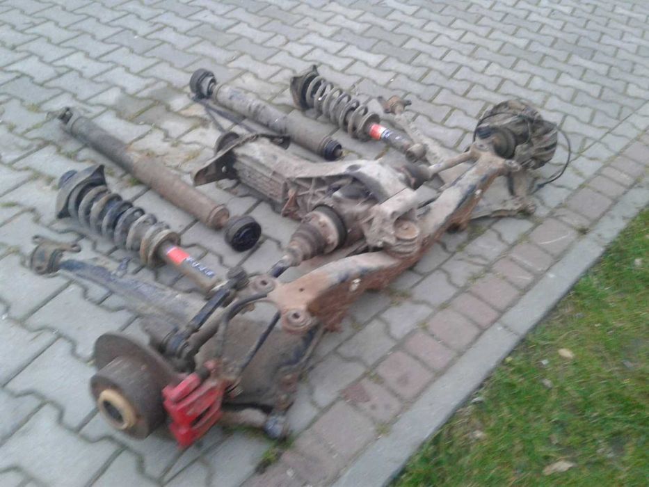 Audi A6 C4 S4 2.6 V6 Quattro Dyfer Sanki Tylne Zawieszenie Półosie DJN