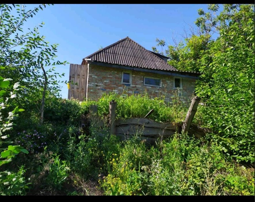 Продам  домик  со Сунки 3000уе