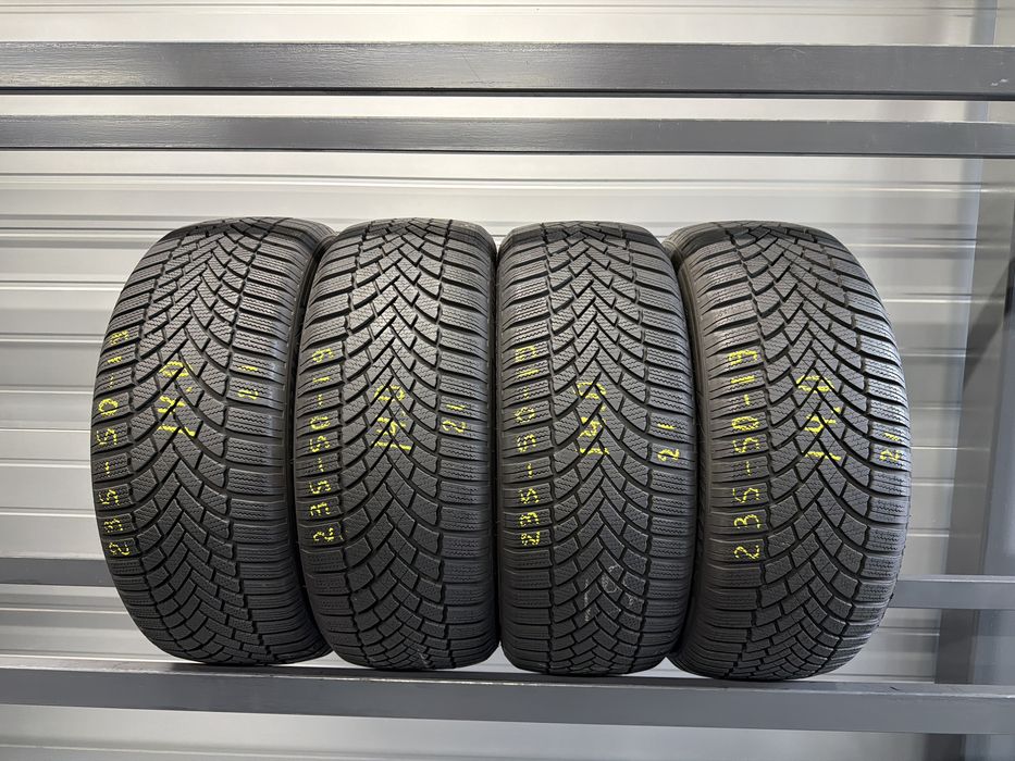 Зимові шини 235/50r19 Bridgestone. Ціна 3500грн/шт