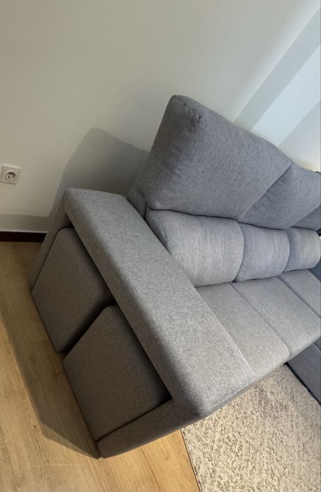 Sofá 3 lugares com chaise longue
