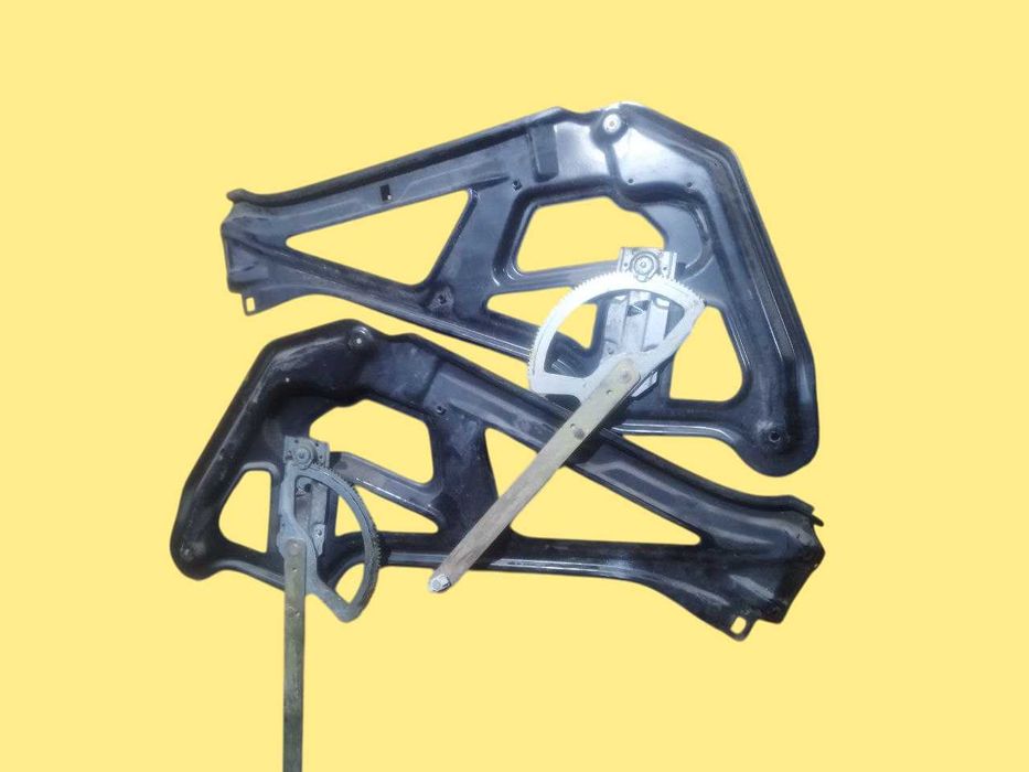 Механический стеклоподъемник дверей LT 35, лев / прав