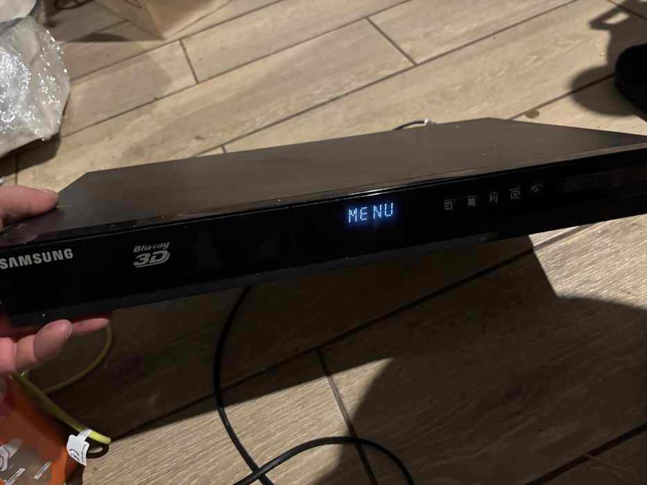 Zestaw kina domowego 3D samsung ht-h4550r