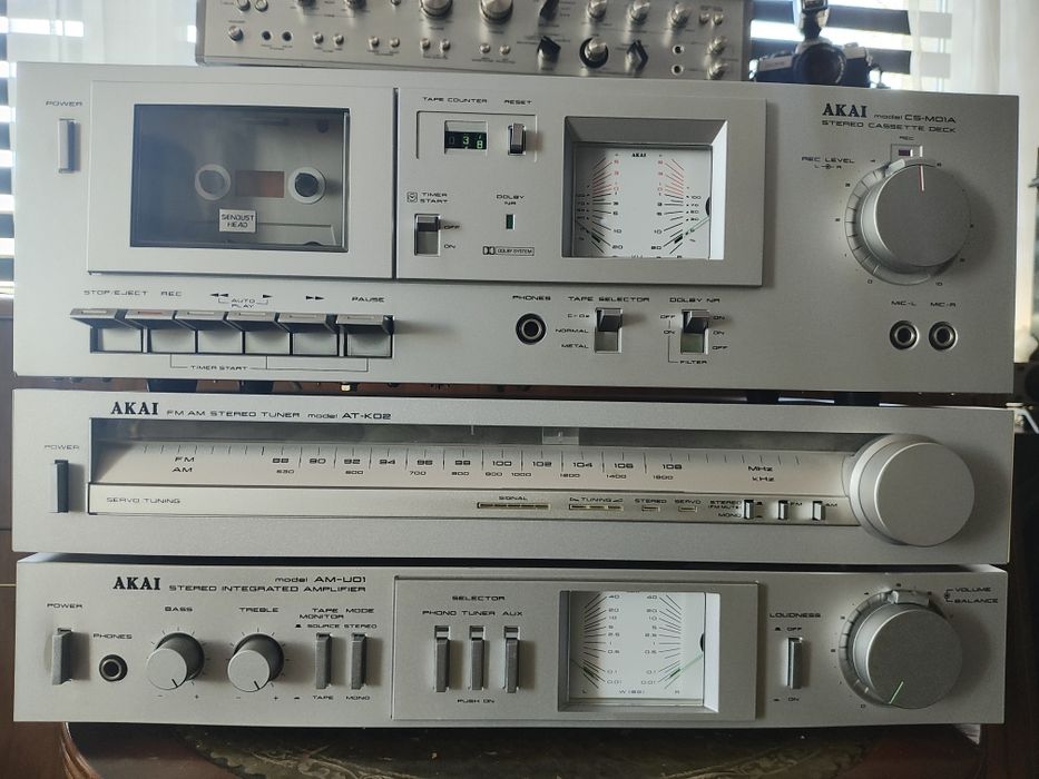 Wieża AKAI Tuner/Deck/Wzmacniacz