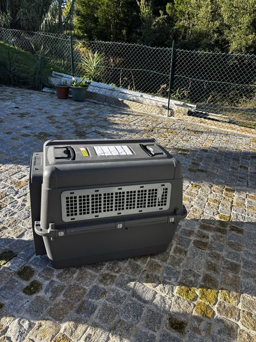 A transportadora para cães AniOne GRANDE