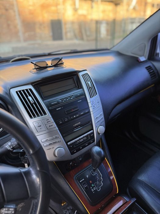 Lexus RX 1 - Власник