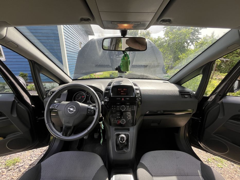 Продам Opel Zafira 2009. Перший власник