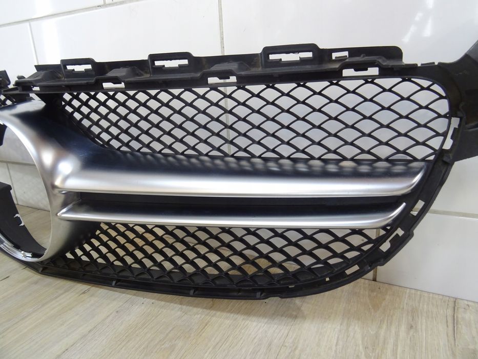 grill mercedes w205 c-klasa c 6.3 amg a2058880523s llu