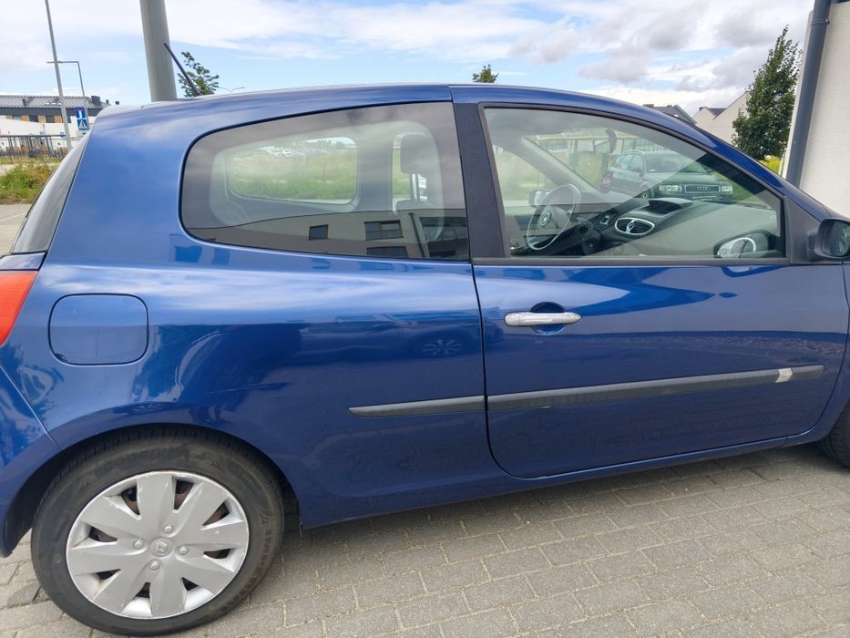 Renault Clio III 1.6 16V 88 KM | manual | 2006 | 210 000 km