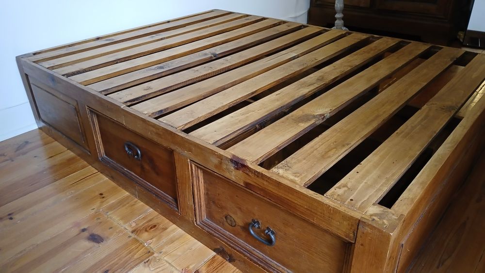 Cama madeira mexicana (já não se faz)