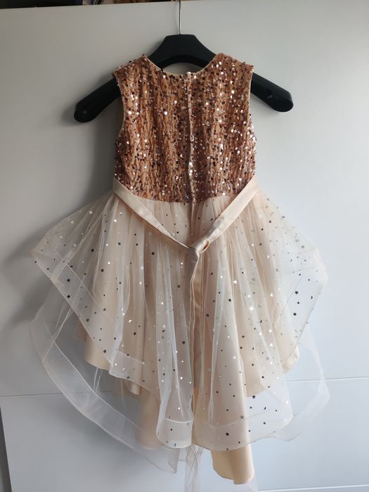 Elegancka sukienka