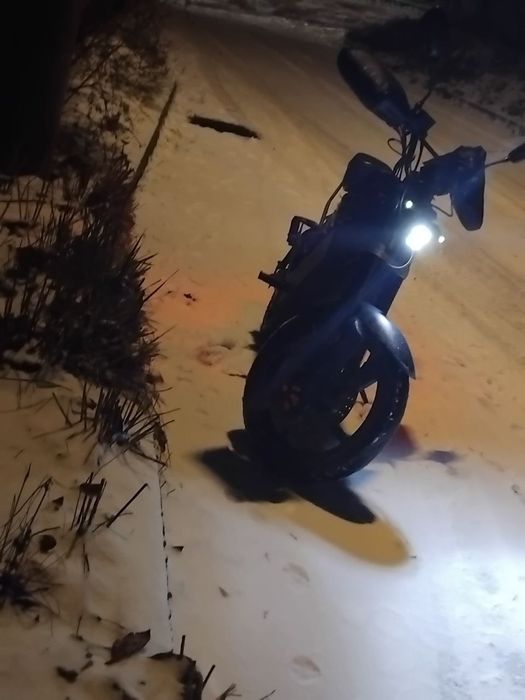 Кросовий електробайк