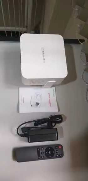 Проектор Magcubic HY300 Max 400 ANSI, Android 14 , Автофокус