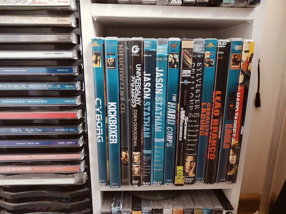 Sprzedam kolekcje filmów DVD