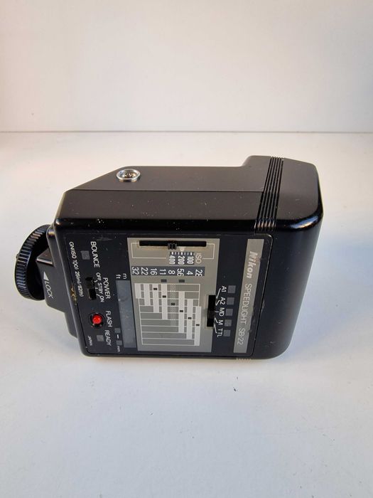 Nikon - Flash " Speedlight "  SB 22
