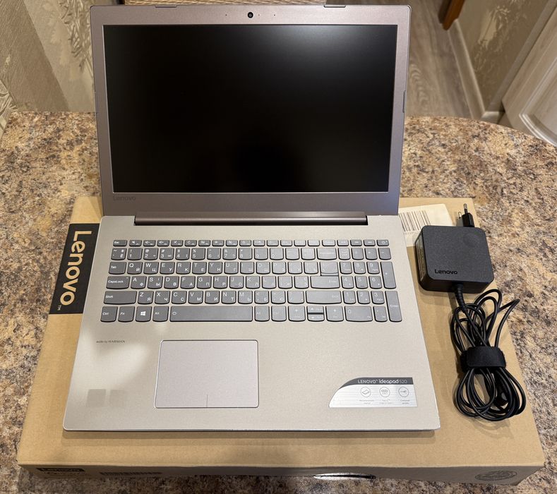 Продам ноутбук Lenovo Ideapad 520-151 KB (Офіційний продукт)
