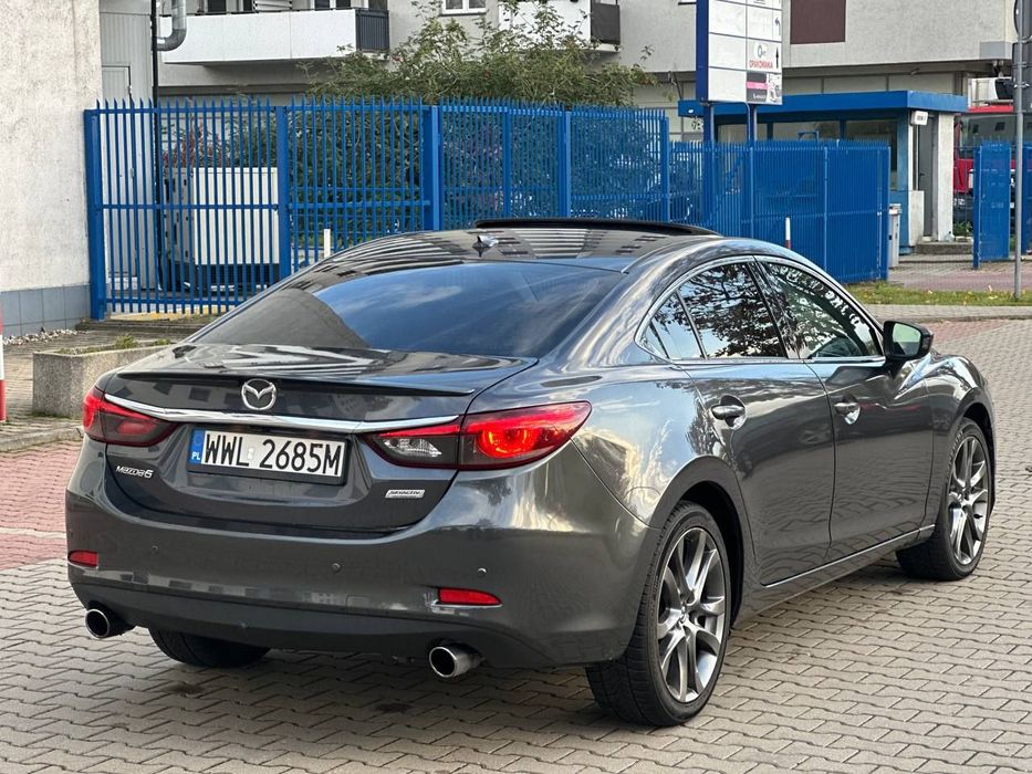 Mazda 6