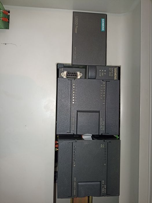 Rozdzielnia z modułami Siemens CPU 222, 224 EM222, 231, 277