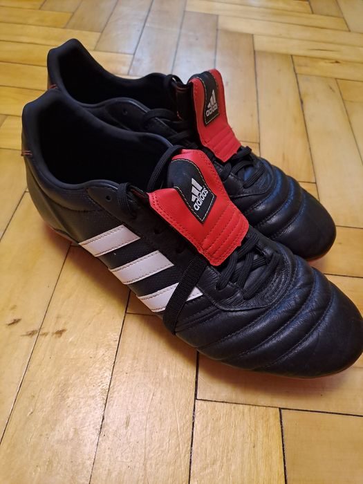 Продам футбольні бутси Adidas, оригінал, розмір  46