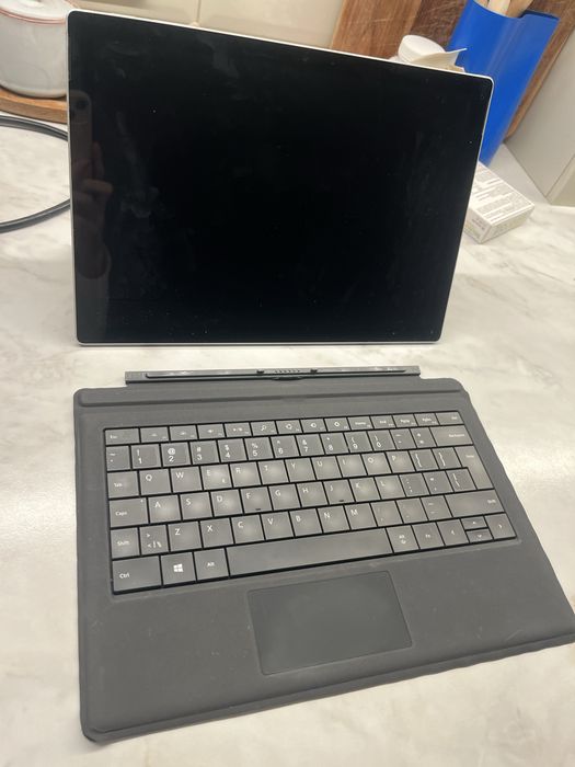 Microsoft Surface Pro 5 128 GB SSD Mod. 1796