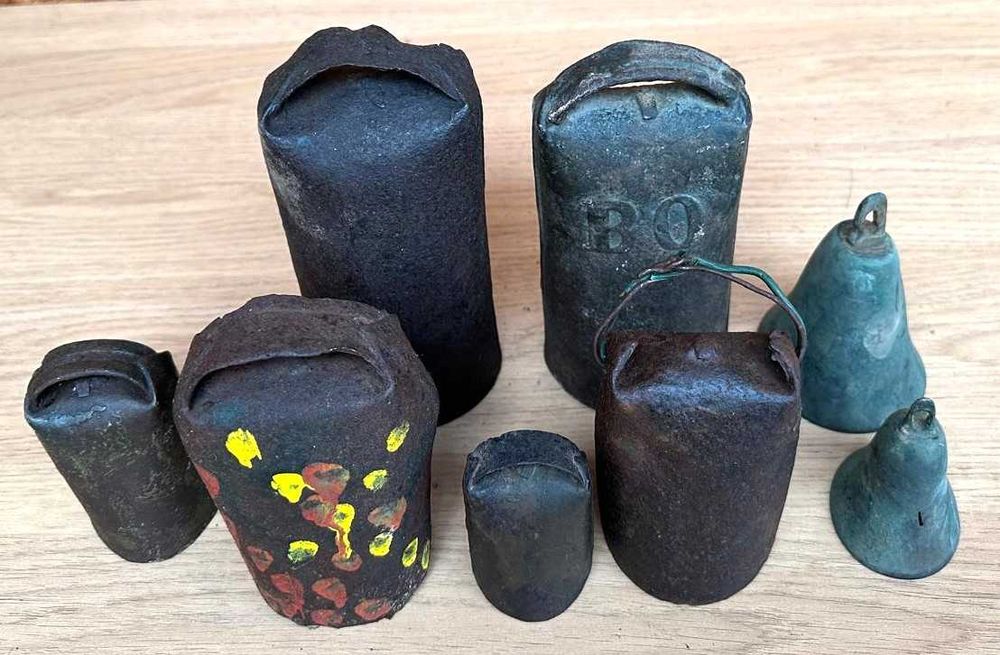 Chocalhos e guizos antigos, sinos