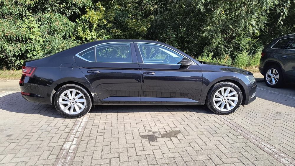 Skoda Superb Pierwszy właścicel, Faktura VAT