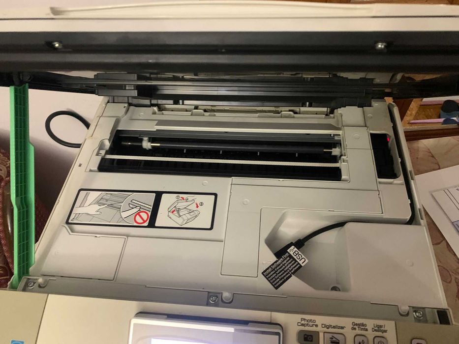 Impressora Brother DCP-385C (com avaria)