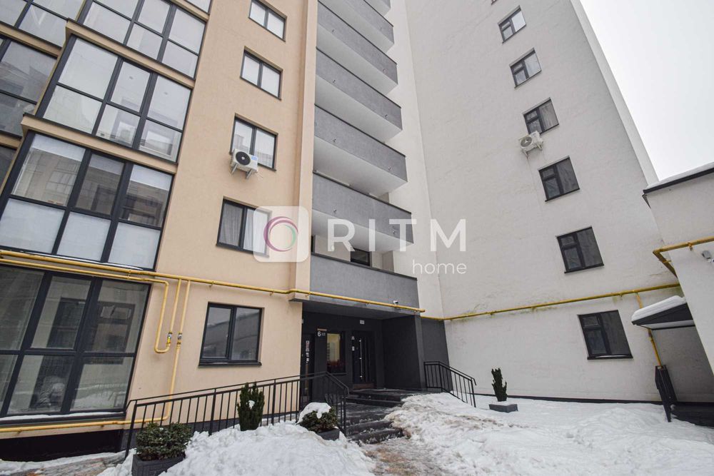 2-к. квартира  в новобудові з ремонтом та і/о за вул. Чумацька