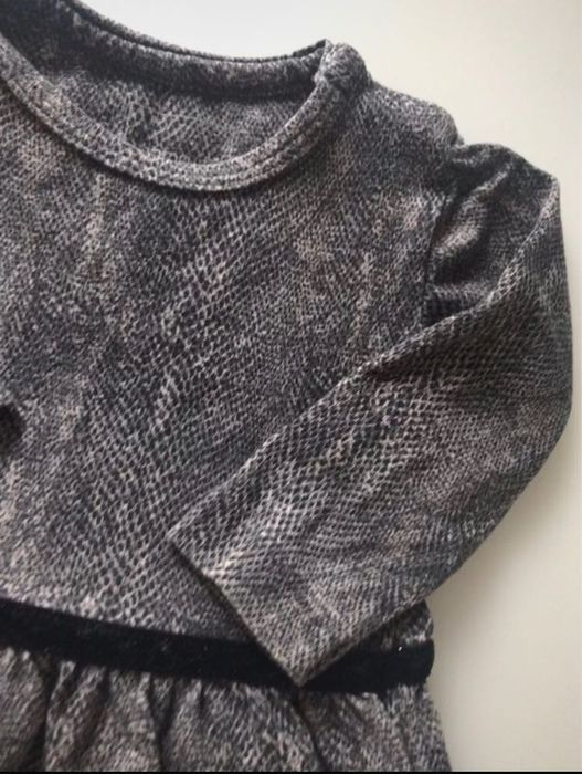 Sukienka... Name It...