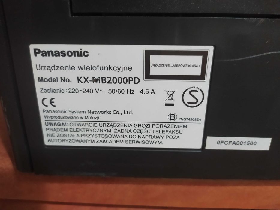 Laserowe urządzenie wielofunkcyjne, drukarka i skaner.