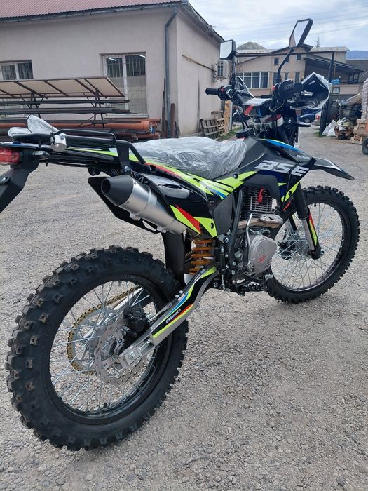 Мотоцикл Bse J3 300 Enduro