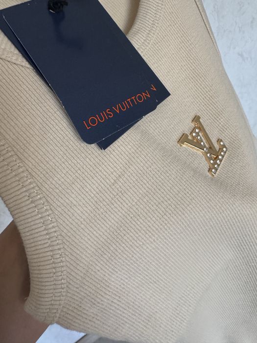 Майка Prada louis vuitton