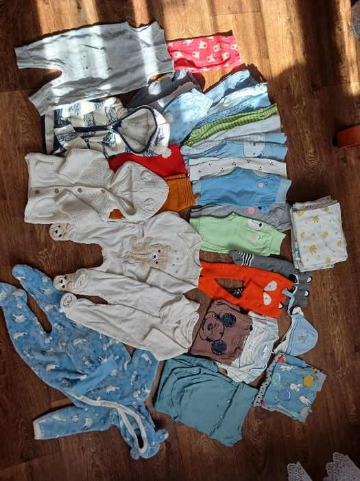 Дитячі речі чоловічки боді штани пелюшки