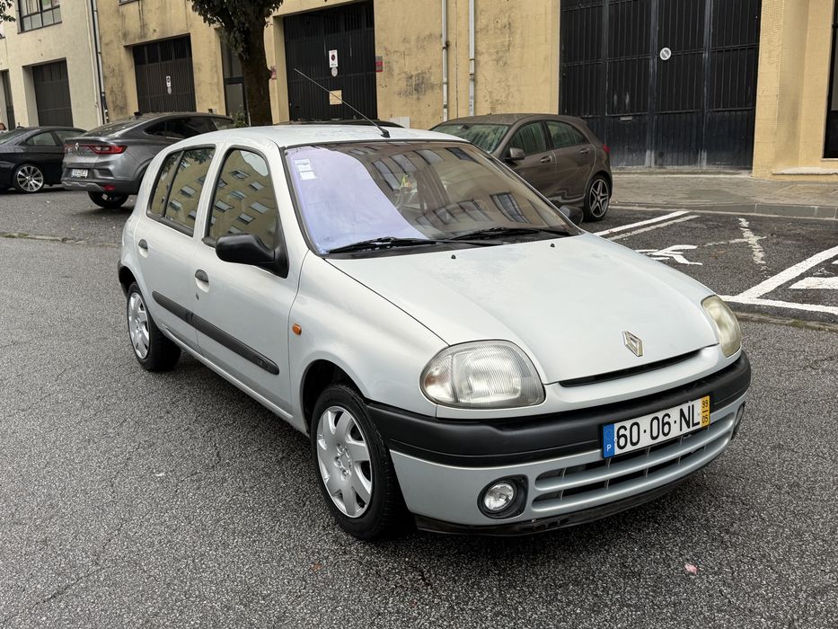Renault clio 1.2cc ano 99