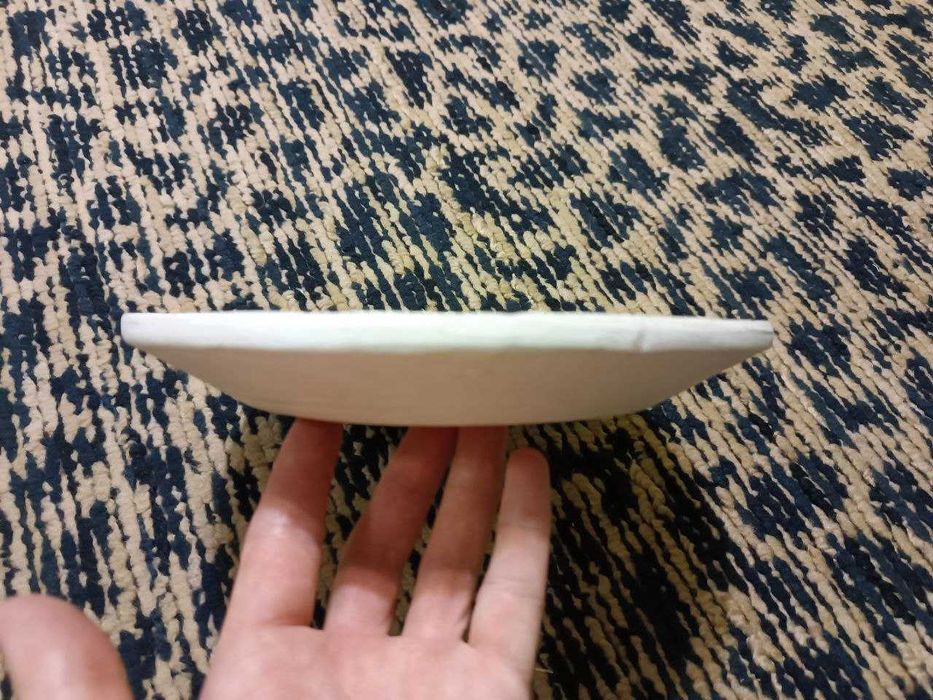 Декоративна тарілка на стіну